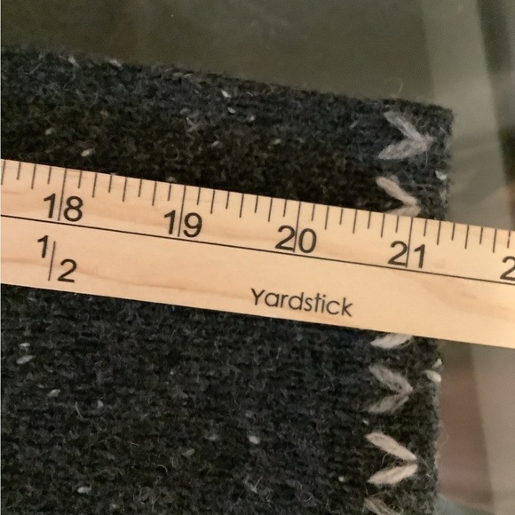 Woolrich Women’s med dark heather gray 1/4 zip up boxy wool blend sweater - Picture 7 of 8